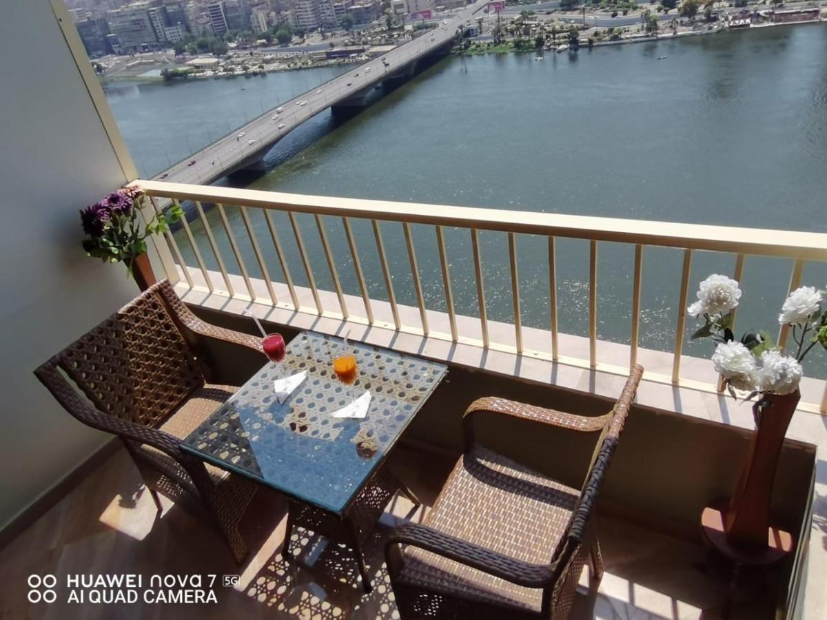 Pyramids Nile Tower Hotell Kairo Eksteriør bilde