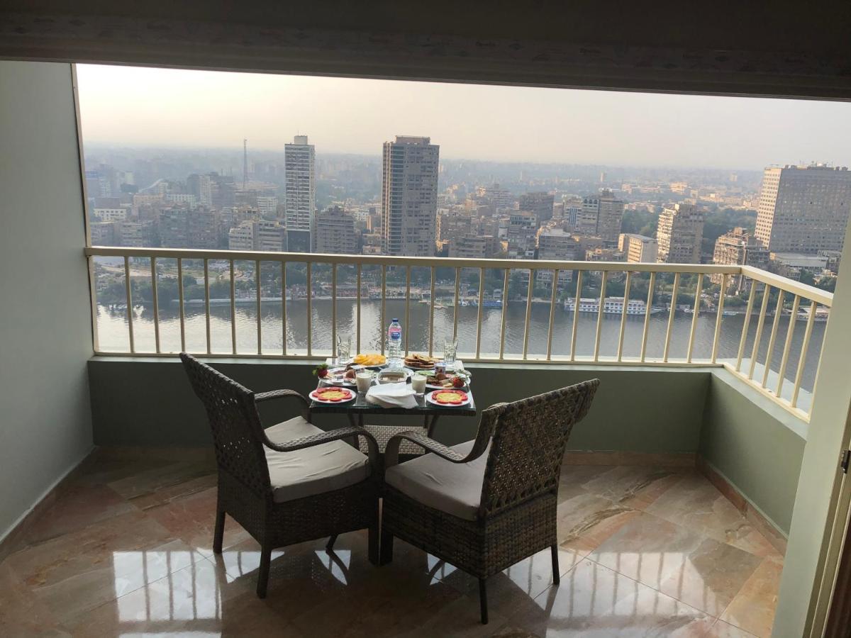 Pyramids Nile Tower Hotell Kairo Eksteriør bilde